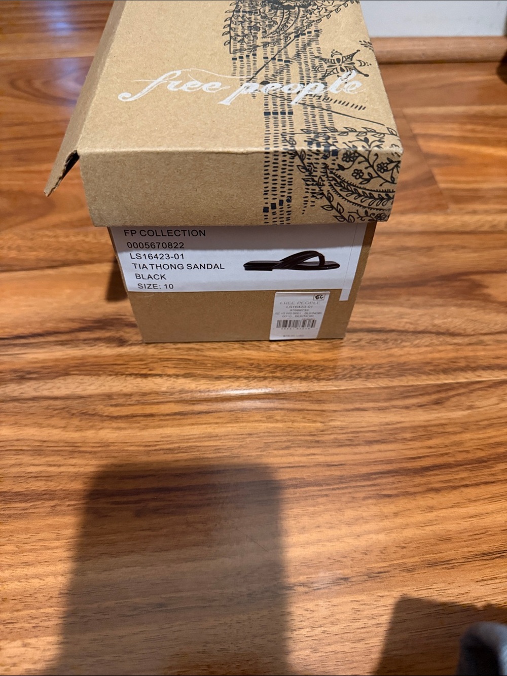 Free People Black Padded Square-Toe Thong Sandals - Picture 5 of 5